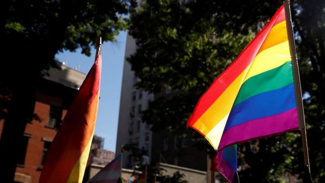 La creciente deuda de AMLO con la comunidad LGBT+