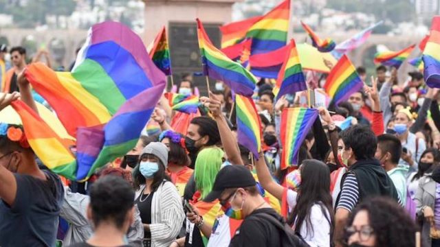 Se realiza en Querétaro la marcha por el orgullo gay